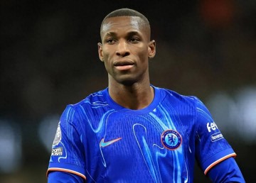 转会1+1:切尔西边缘人或高价外租拜仁布莱顿前锋将加盟法甲新贵