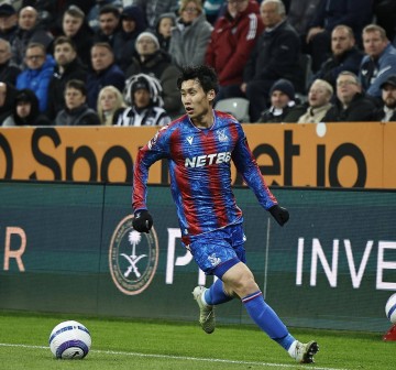 29岁日本国脚镰田大地:从意甲沉寂到英超重生