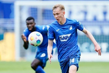 德甲榜首级对决!勒沃库森主场迎战霍芬海姆,争冠热门能否巩固领跑优势?