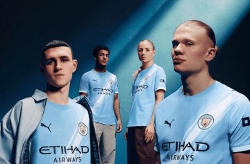 曼城肠子悔青!34岁弃将2场造4球,欧冠反戈旧主恐引爆更衣室