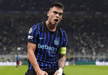 一场3-0踢出4连胜,劳塔罗欧冠爆发,创造队史新纪录