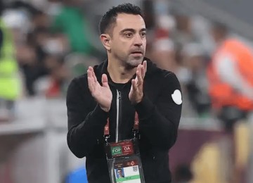 曼联换帅倒计时!三大热门曝光!哈维自荐酝酿重生,齐达内成备选