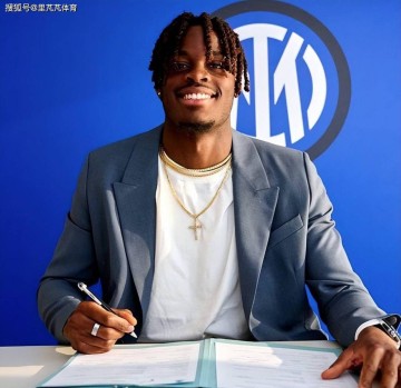 冬窗潜在转会11人盘点:巴萨门将国米后卫入选,英超火爆边锋在列