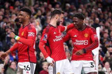 3-0,3-1!欧联疯狂1夜!曼联13轮不败,热刺大胜,燃起欧冠未来