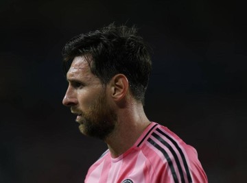 阿森纳新援:梅西好像有上帝视角!没人阅读比赛能接近他!