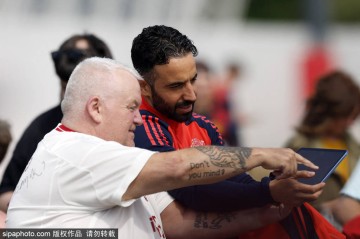 “给我个痛快!” 阿莫林言论引爆,曼联收官战恐遭维拉“羞辱”!