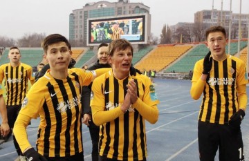 欧冠36强已经决出32个席位,哈萨克球队跻身正赛,穆帅命运明日揭晓