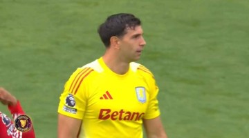 价值一亿的进球裁判可吹可不吹曼联自己不懂比赛该赢不该赢?