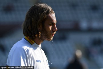 意甲第27轮:托里诺2-0力克拉齐奥,达维尔萨执教首秀迎开门红